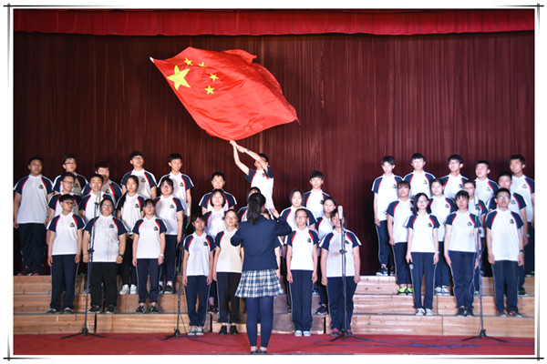 南昌民德學校紅五月合唱暨校園十佳歌手大賽