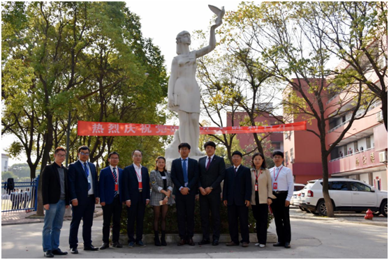以真誠情誼，架成功橋梁——韓國國立全北大學(xué)友人訪問民德學(xué)校