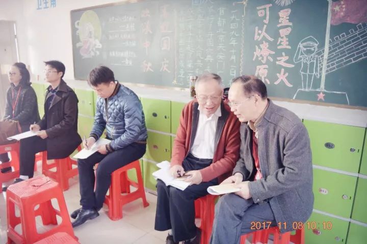 老當益壯 教研相長——記南昌市教科所數(shù)學(xué)教研員萬智儒老師民德學(xué)校教研行