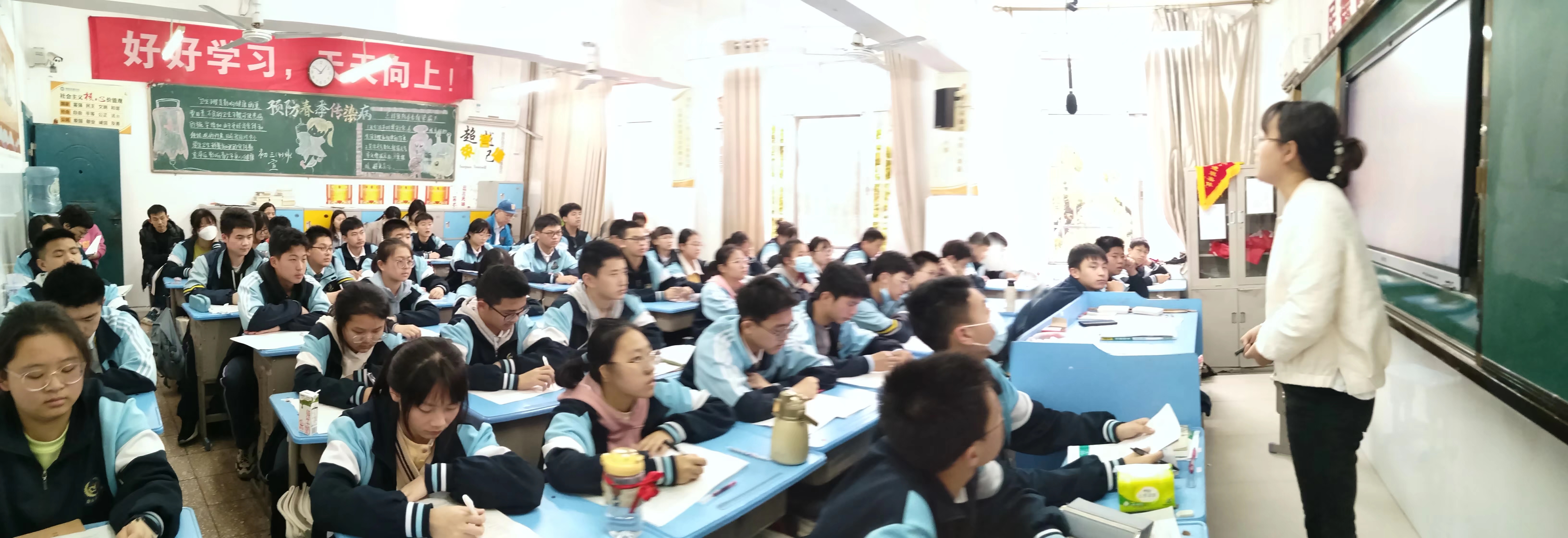 復(fù)習(xí)高效，指路有方——南昌民德學(xué)校初三復(fù)習(xí)調(diào)研課進(jìn)行中